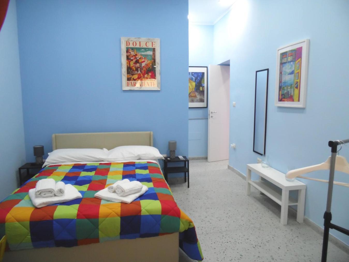 Mithra Centro Storico Apartment Neapel