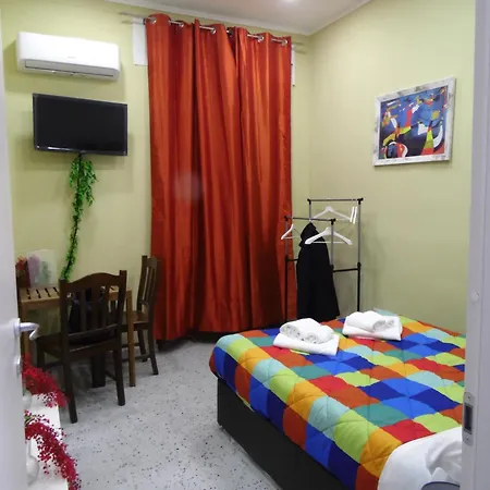 Mithra Apartment Centro Storico Napels Buitenkant foto